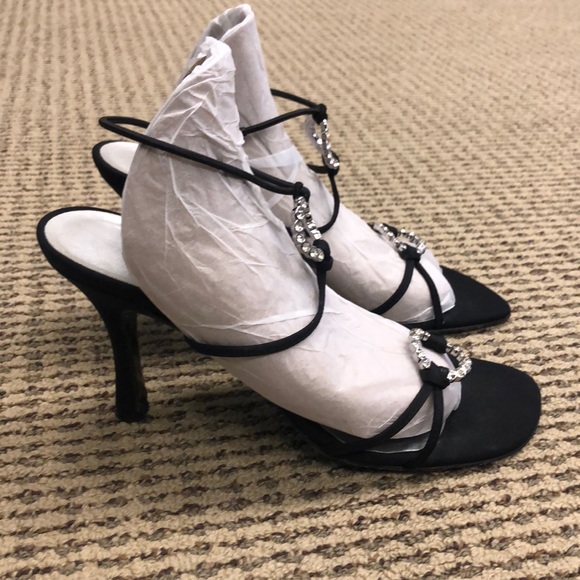 Stuart Weitzman black rhinestone heels. Size 7.5 - Picture 6 of 8